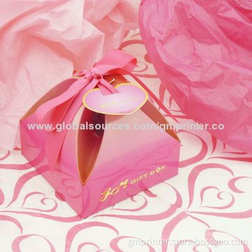 Holiday gift boxes, according to customer's requirements